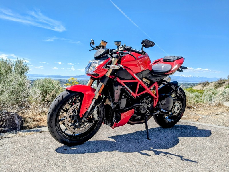 motorcycle2pic